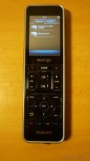 Univerzální dálkový ovladač Philips SRT9320 s dotykovým dis.