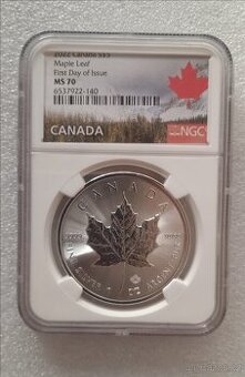 1 Oz. Stříbrný MapleLeaf NGC MS70 . Top Pop