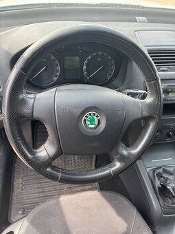 Škoda Octavia 2 volant