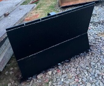 Štít, deska za traktor na tahání dřeva