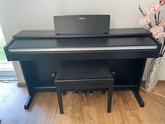Yamaha YDP 142B