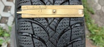 Zimní pneu 155/80R13 Nexen (85)