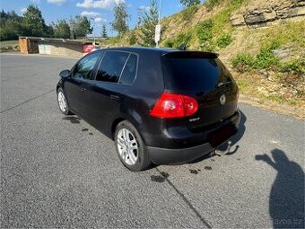Vw Golf 5 , 1.9TDi 77kw,v plné výbavě