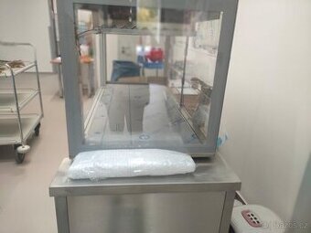 Stolní chladící vitrína BLOCK 1300 samoobslužná