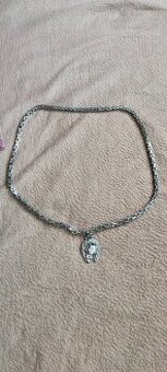 Řetízek s podkovou