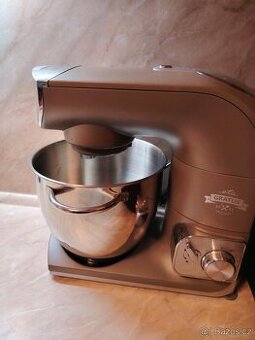 ETA gratus s příslušenstvím