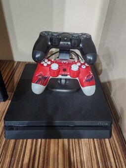 Herní konzole PS4 800GB