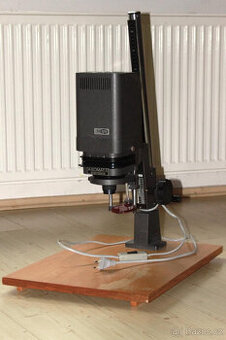 Zvětšovák Axomat 5