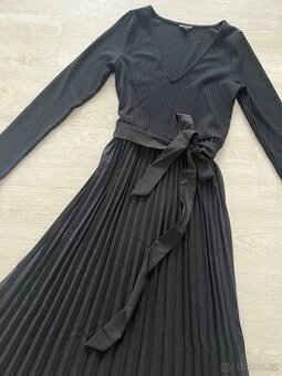 Prodám nové šaty Guess