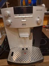 Prodám díly z aeg, electrolux,caffé grande, delonghi esam