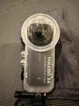 Insta360 X4