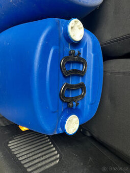 Plastový sud pro kapalné látky se 2 otvory, 50 L