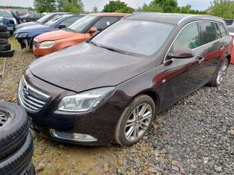 Opel INSIGNIA 2,0Turbo 162kW 4x4 COMBI, KUZE, DILY z VOZů