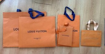 Papírové tašky značky LOUIS VUITTON
