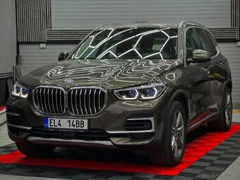 BMW X5 45e xDrive,LASER, INDIVIDUAL, TZ