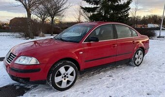 Volkswagen Passat 2.3 V5 125KW 4MOTION,nová stk,ČR původ