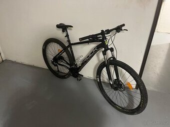 rock machine manhattan