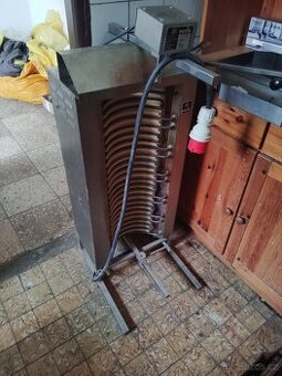 Veliký gril na kebab