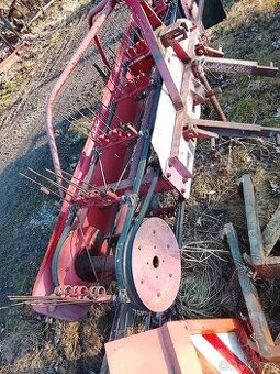 Obraceč sena za traktor Ton