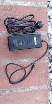 Nabíječka Apache Power 36V
