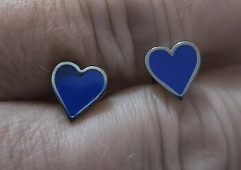 Ocelové náušnice srdce Nové