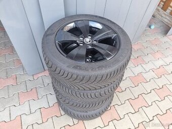 Prodám  kompletní sadu zimních kol.