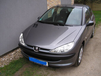 Peugeot 206 1.4i, 55 kW, klima, rok výroby 2009