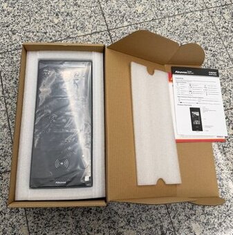 Akuvox E18C - Nový Smart Android video interkom