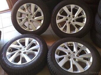 alu kola hyundai 5x114,3 r17 pneu 225/60/17 čidla tpms