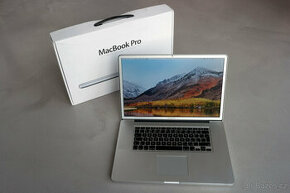 Apple MacBook Pro 17" Intel Core i7 2.2 GHz, 16 GB RAM - 1