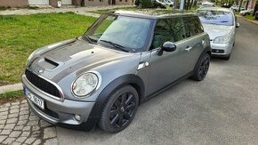 Mini Cooper S, Automat, 128kW