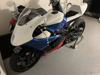 Okruhovka. Honda CBR 600RR