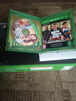 Prodám XBox one x