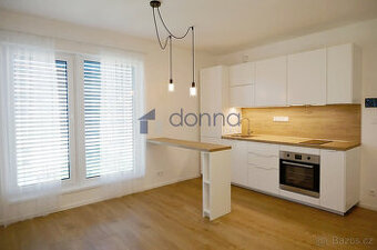 Pronájem zcela nového bytu 1+kk, 30m², ul. Hábova, Praha 5 -