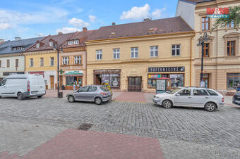 Prodej spoluvlastnického podílu 2/6 na domě v Jičín.