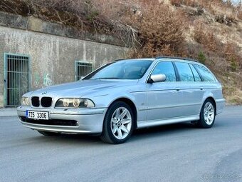 BMW E39 530iA Touring