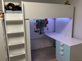 Patrová postel se skříní a psacím stolem