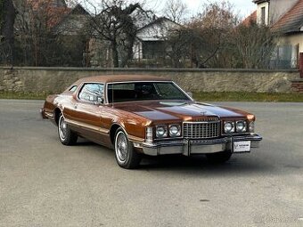 Ford Thunderbird