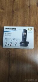 bezdrátový telefon Panasonic KX-TG1611FX