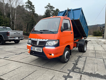 Piaggio Porter Maxxi 1,3i hákový nosič kontejnerů