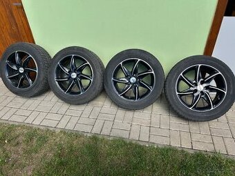 Na prodej kompletní zimní kola R17 5x114,3