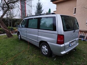 Mercedes Benz V 220 cdi