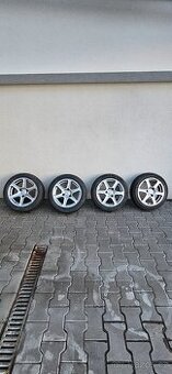 Smart Alu kola Rial