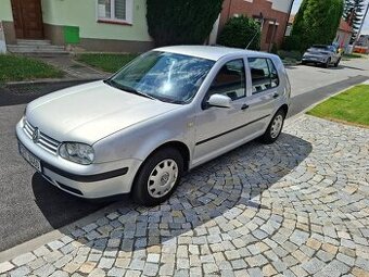 Prodám Volkswagen Golf IV 1.6i