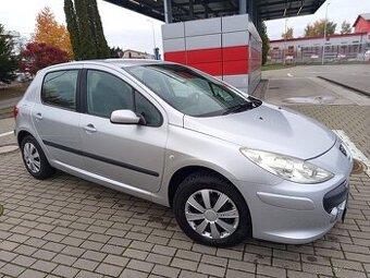 Peugeot 307 1.6i 16V Nová STK