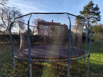 Trampolína 5m