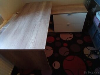 Pracovní stůl - 1