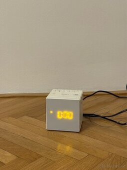 Radiobudík Sony ICF-C1