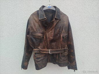 KOŽENÝ KŘIVÁK vel. M