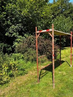 Prodám lešení Ringer a podpěrné stojky